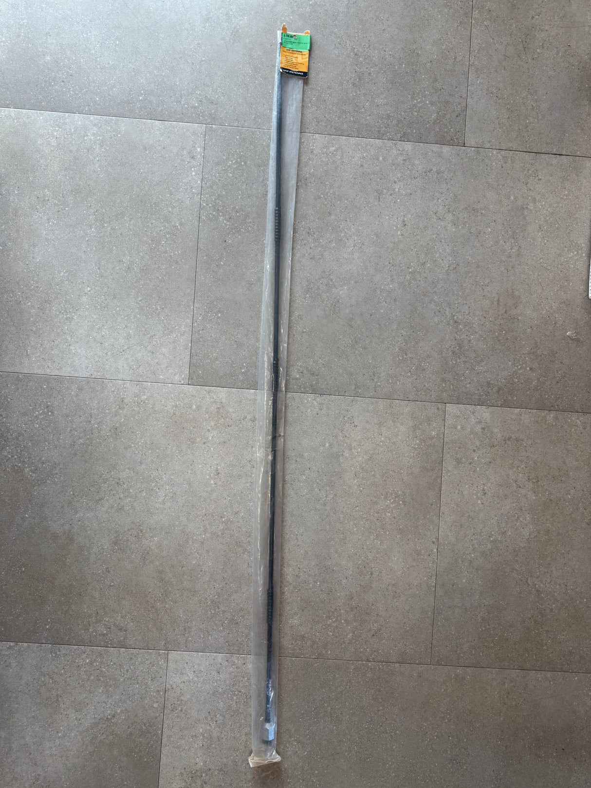 AXIS UHF 6DB HIEFFICIENCY WHIP 1.2M CH6UHF