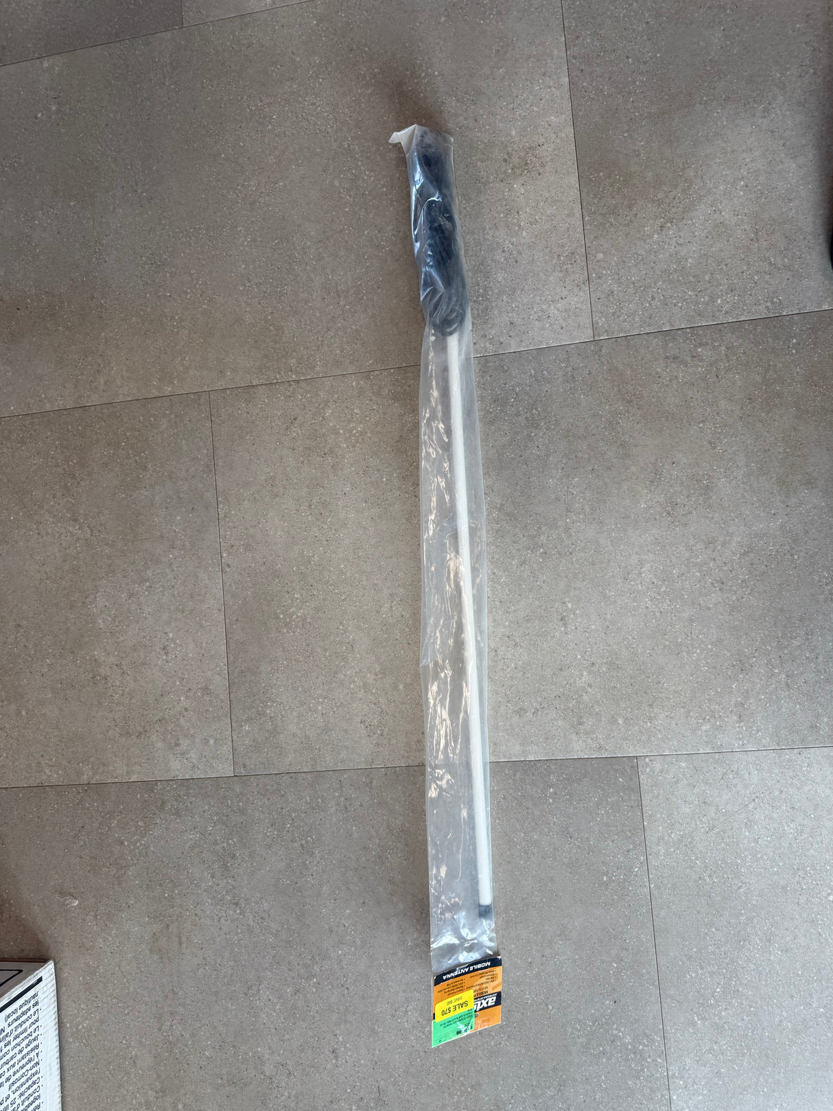 AXIS STANDARD WHITE FIREGLASS RADOME DUAL 9DB CLR9W