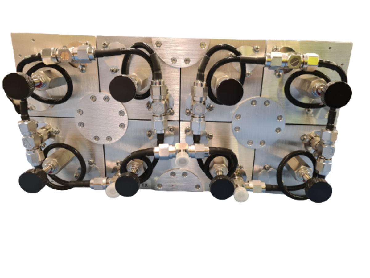 RFI DUPLEXER ,BP / BR 470-490MHZ, 0.75MHZ T/R ,200W ,5RU; CB BAND, N(F) DP4749-3461-32