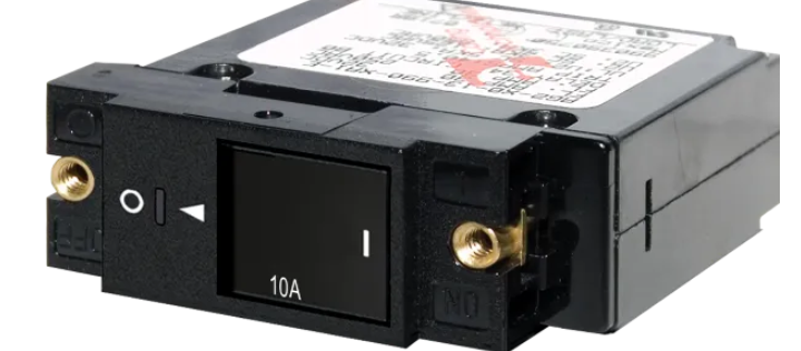 A-SERIES RESTRICTED OFF FLAT ROCKER CIRCUIT BREAKER BS-7427B