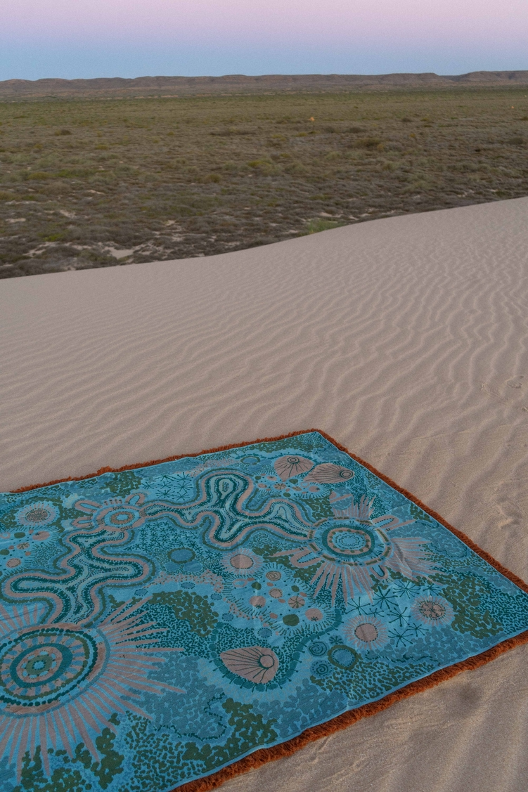 THE WARU RUG RUG201WARLG