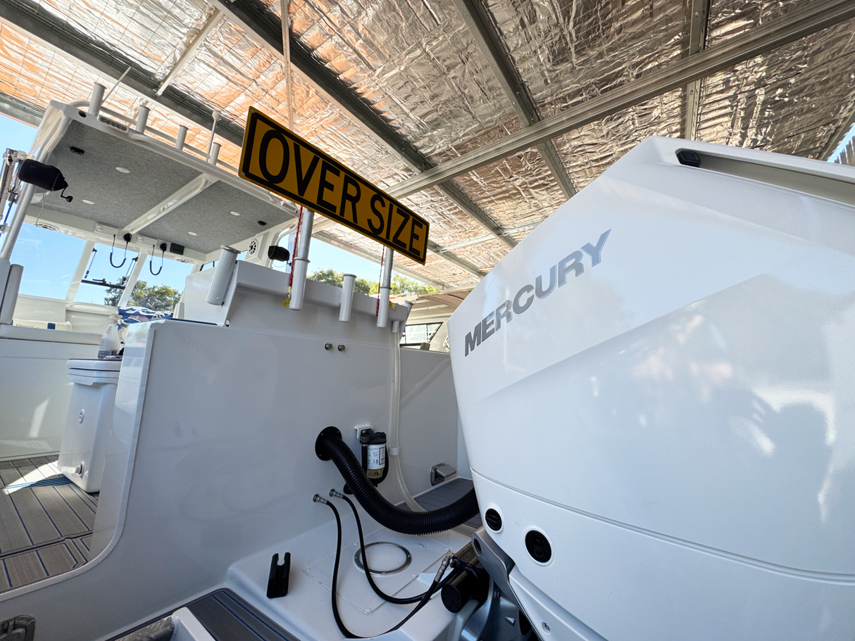Mercury 300HP FourStroke Outboard in Cold Fusion White