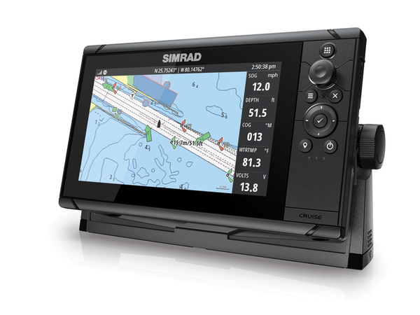 CRUISE 9 WITH BASE CHART AND 83/200 TRANSDUCER 000-15000-001